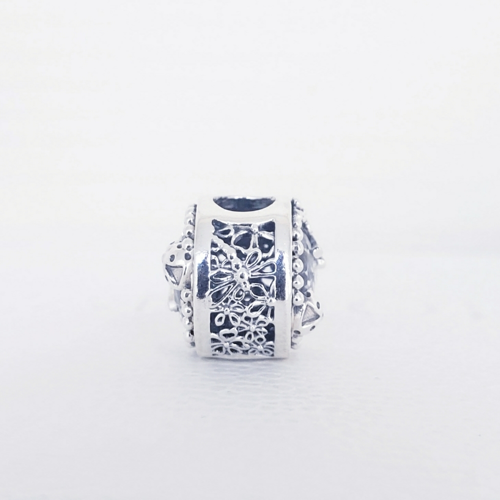 🐞Authentic Pandora ⭐️RETIRED⭐️ NATURE CHARM - Picture 4 of 6